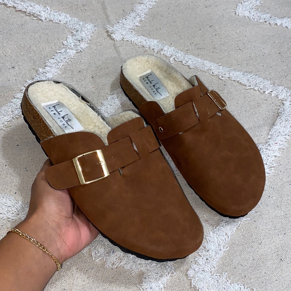 Nicole Miller Clogs Sandals